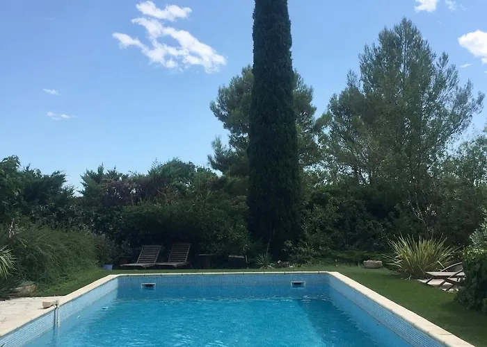 Insolite En Tonneau, Jacuzzi & Piscine Horská chata *